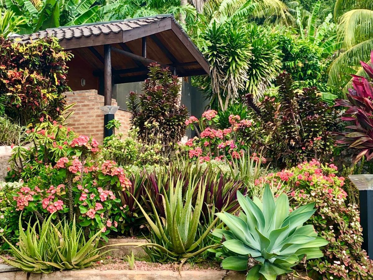Cote Mer Villa Baie Sainte Anne Екстериор снимка